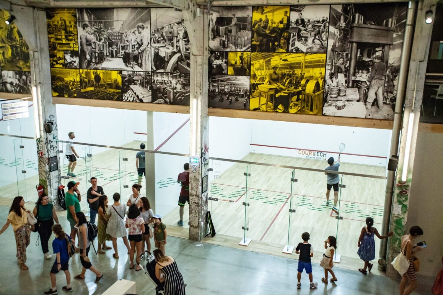 Salles de sports aux Halles de la Cartoucherie à Toulouse - crédit Jean-Marc Aspe