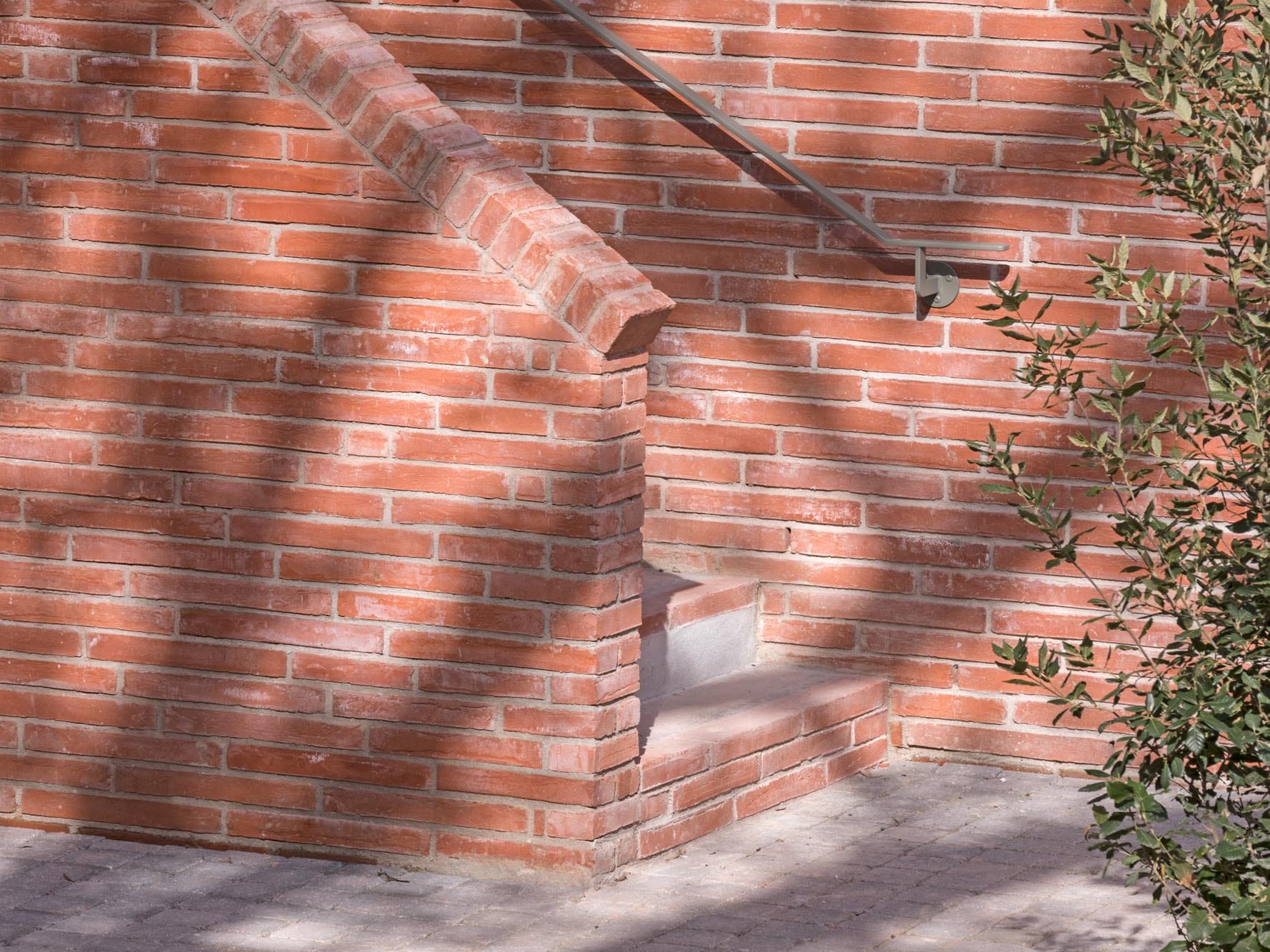 Génération Pasteur à Albi - crédit Vincent Boutin - détail escalier en briques locales