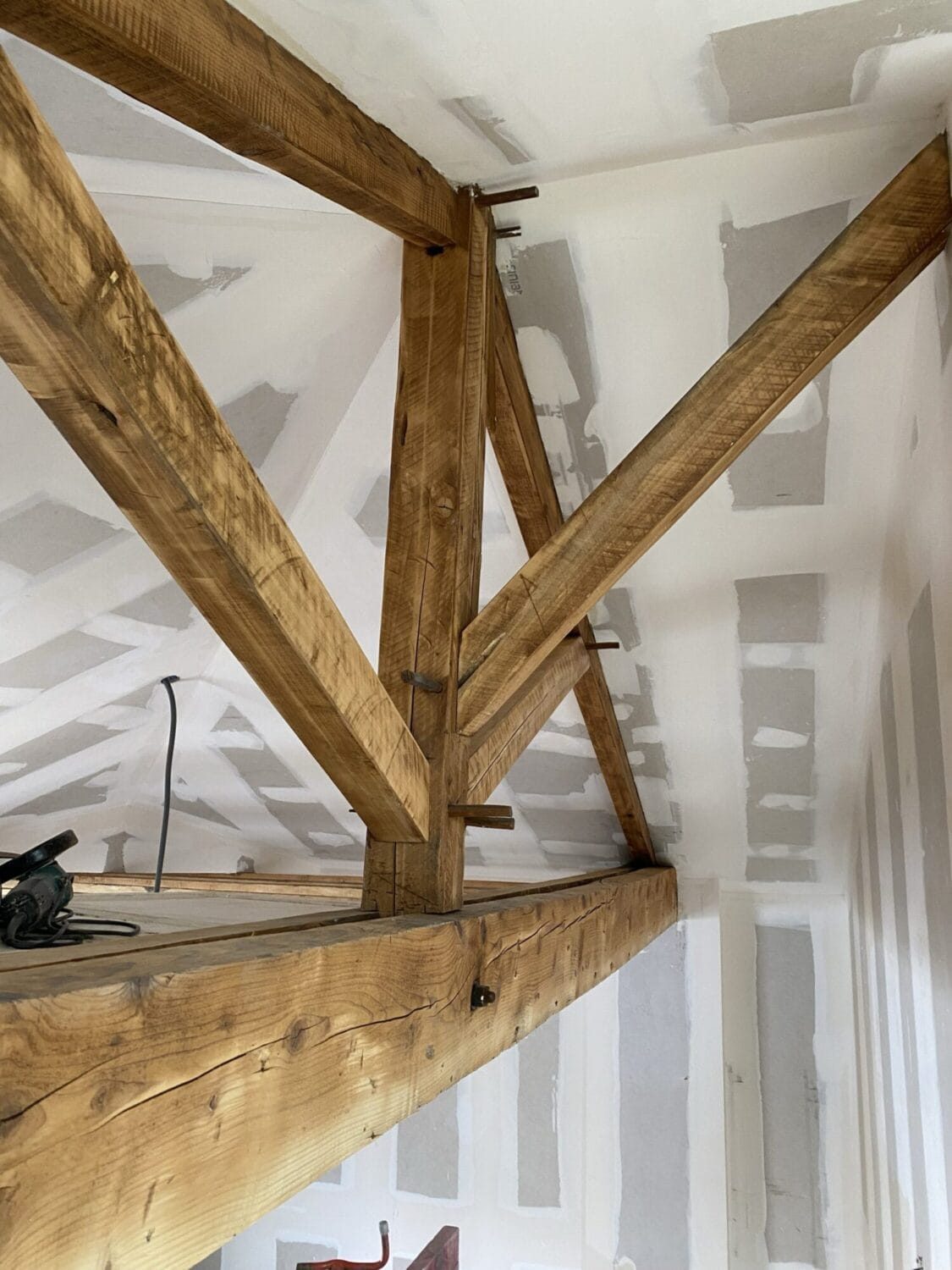 travaux de rénovation de l'ancienne agence bancaire à Montereau
