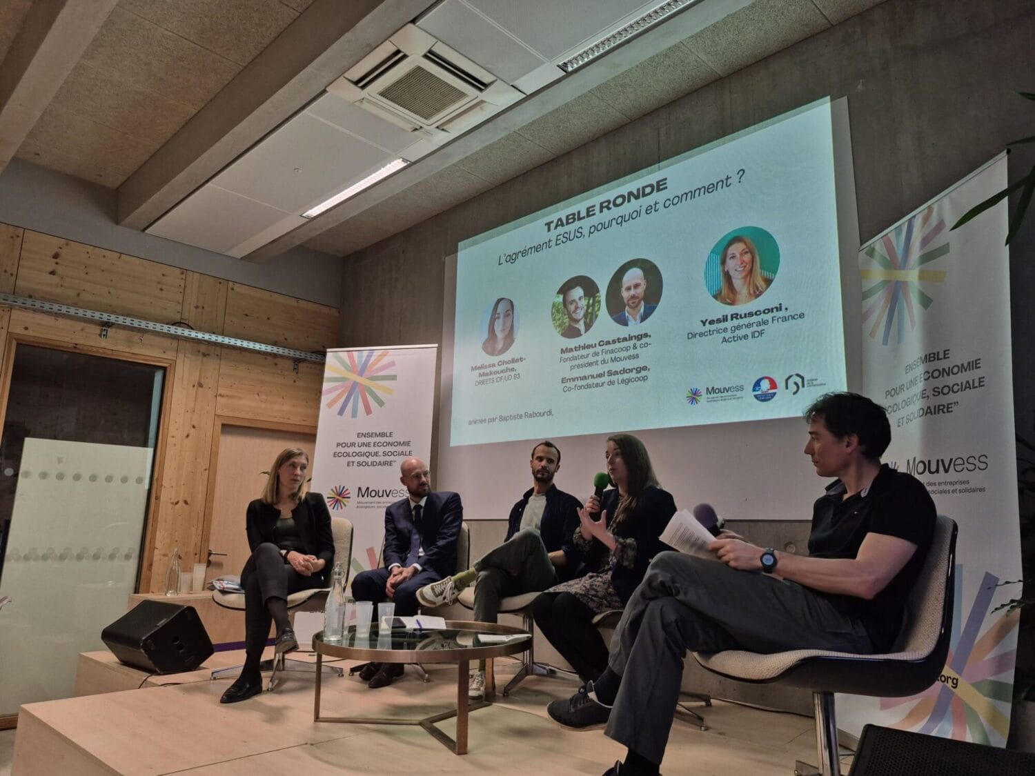 ESUS Tour à Paris table ronde